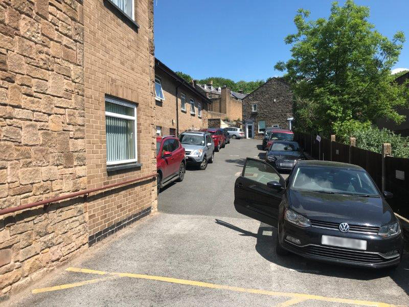 Limes-Grove-Medical-Centre-Car-park