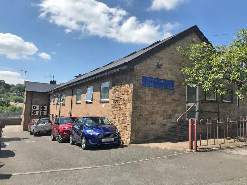 Limes-Grove-Medical-Centre-car-park2